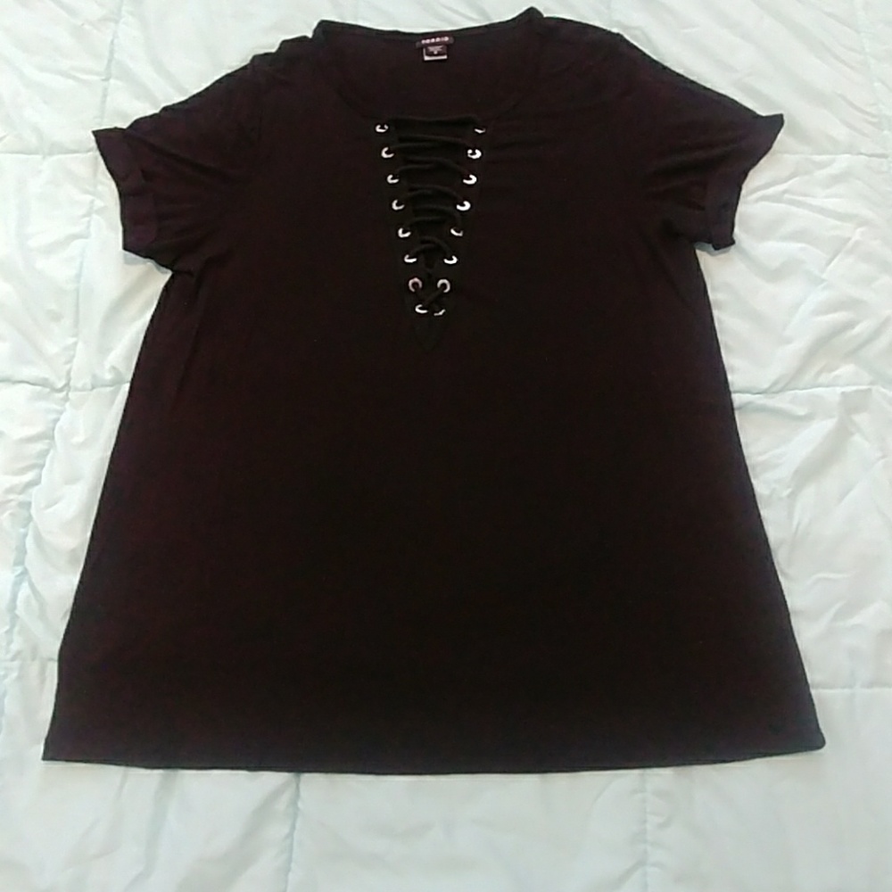Black torrid shirt NWOT